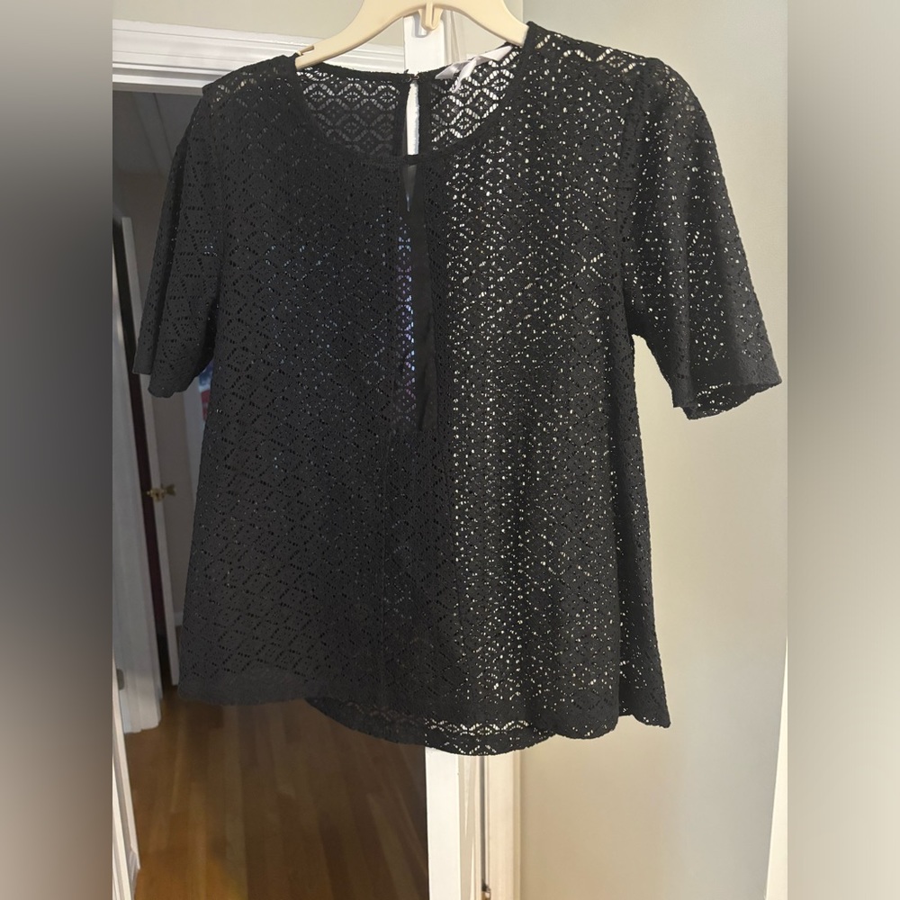 Short sleeve black lace blouse BCBgeneration size M